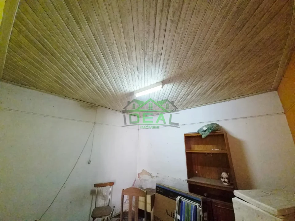 Casa térrea a venda, 2 casas no mesmo terreno, 3 vagas de garagem