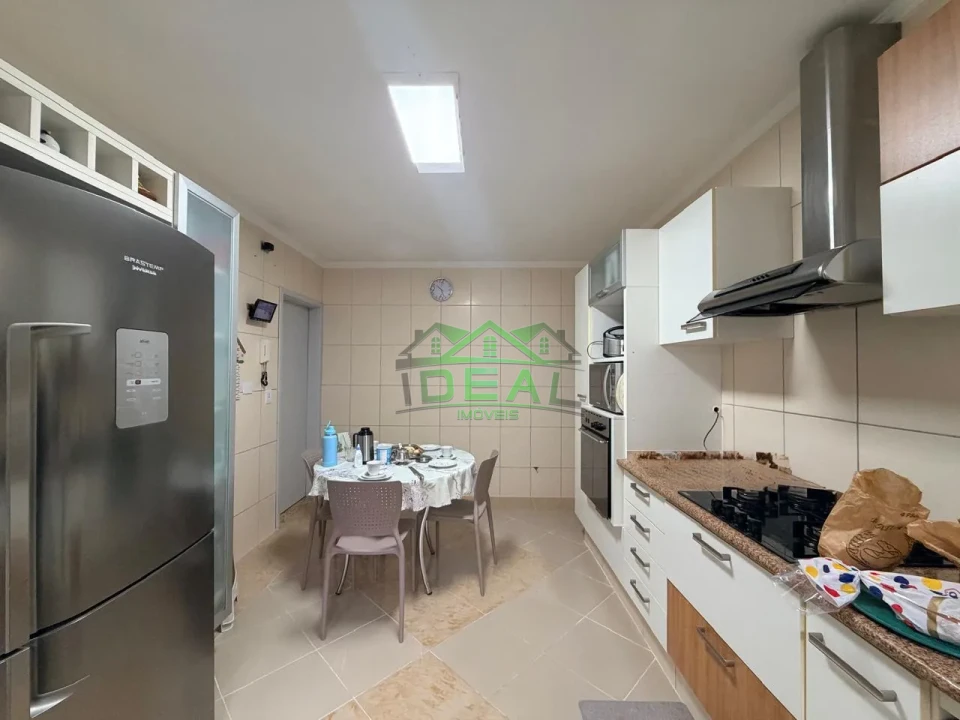Casa para Venda no Jaguaré, 3 Dormitórios sendo 1 Suíte e 4 Vagas