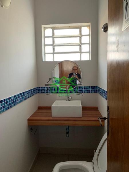 Sobrado comercial para Locação no bairro Alto da Lapa, 3 dorm, 1 suíte, 2 vagas, 318 m, 400 m