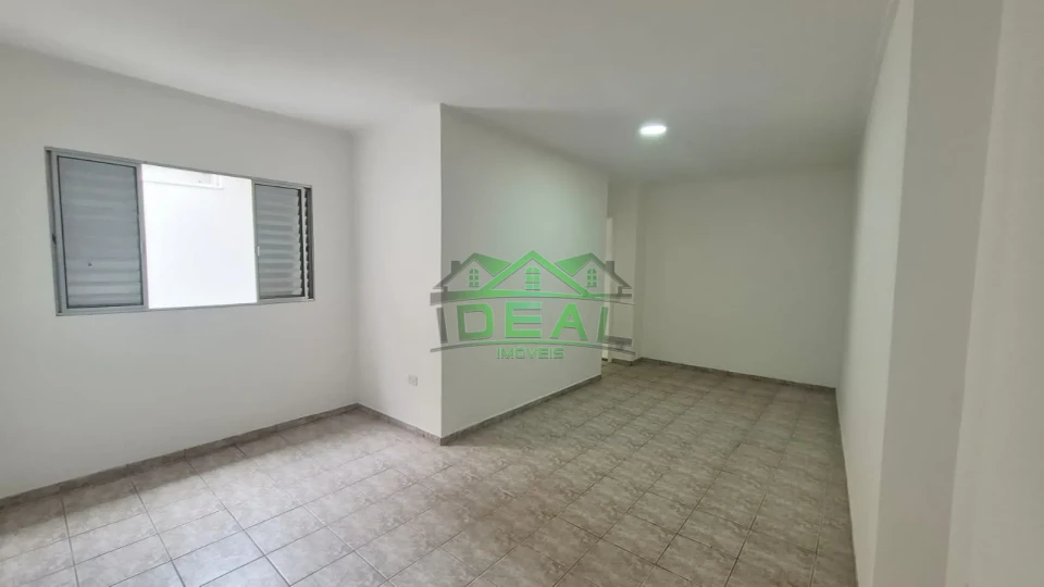Imagens do imóveis Casa a venda com 2 dormitórios, sendo um suíte, parte inferior com 2 dormitórios,5 vagas de garagem