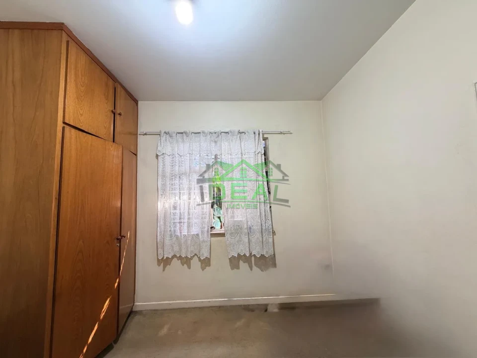 Casa Térrea para Venda no Alto da Lapa, Muito Quintal!