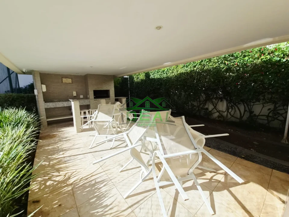 Apartamento a venda com 3 Suítes, armários embutidos, 3 vagas de garagem