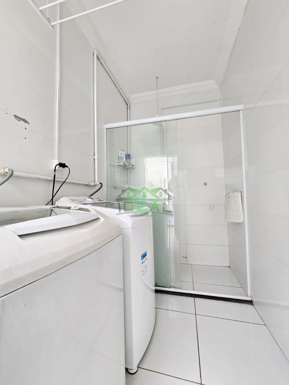 Casa Térrea Reformada na City Lapa, 4 Suítes, 6 Vagas, Piscina e Churrasqueira