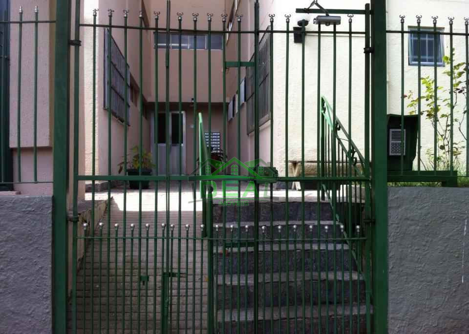 Apartamento de 3 quartos no BNH Alto de Pinheiros, totalmente reformado em 2016 com modernização