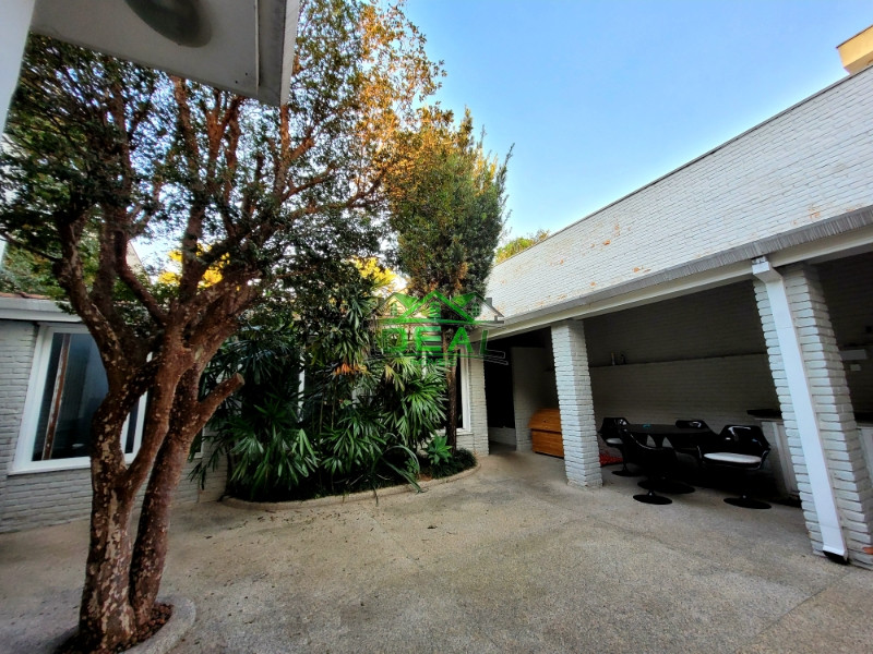 Sobrado para Venda no Alto da Lapa, 4 dorm(s), 2 suite(s), 4 vaga(s), 463 m², Reformada!