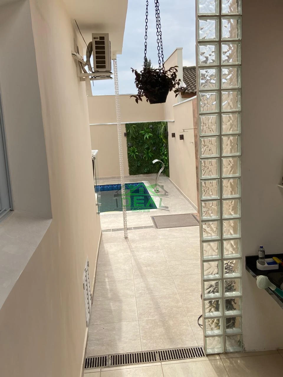 Casa Térrea para Venda no Alto da Lapa, Totalmente Reformada!