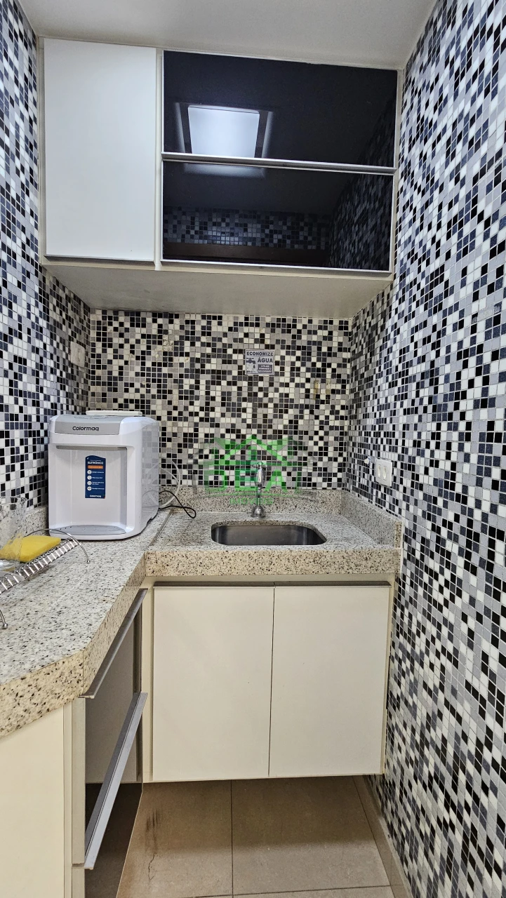 Imagens do imóveis Salão Comercial para Locação em Pinheiros, Restaurante, Farmácia, entre outros