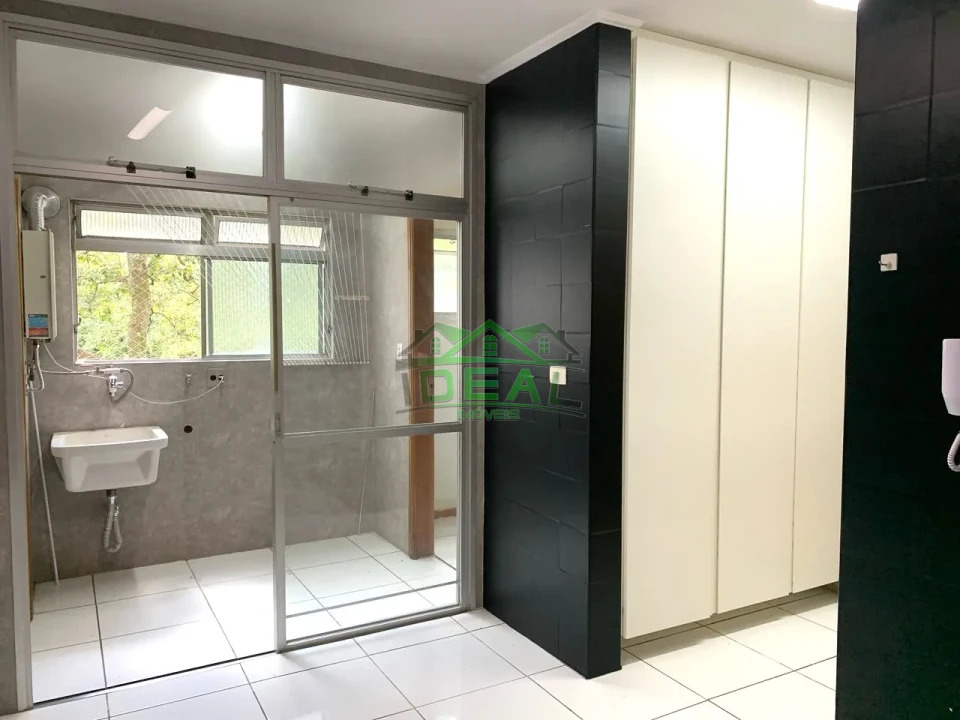 Apartamento para Venda no Alto da Lapa, Rua Tranquila e Arborizada