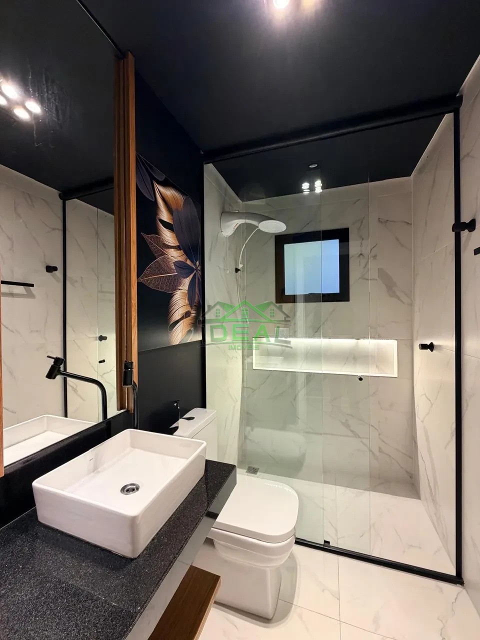 Sobrado Triplex com Pé-Direito Alto, Escritório e Terraço Gourmet no Alto da Lapa