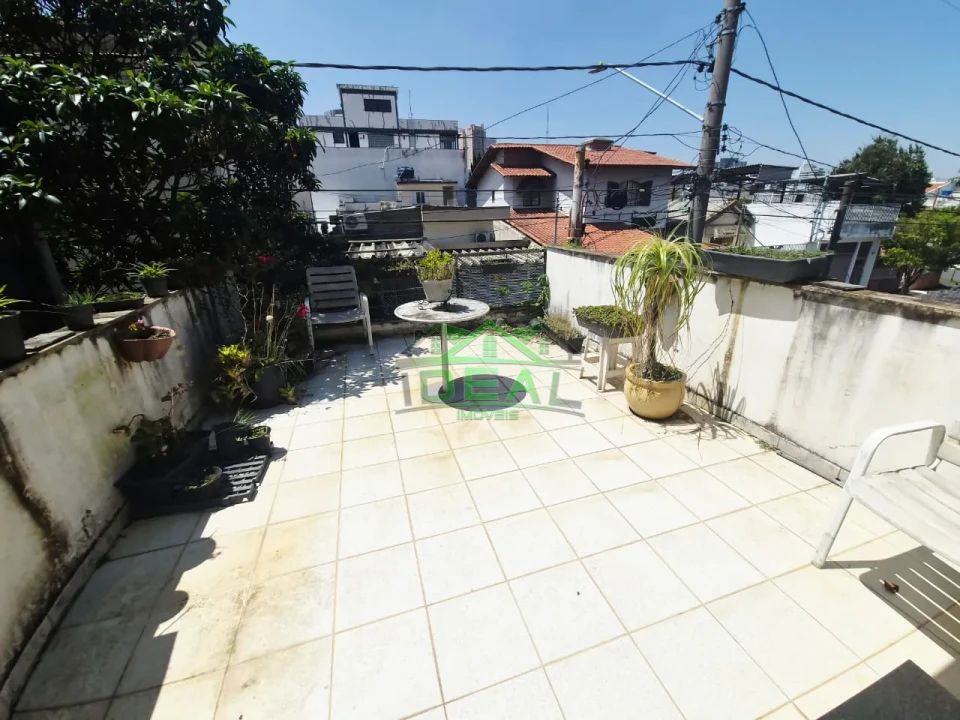 Sobrado para locação , 3 dormitórios sendo 1 Suíte, 2 vagas