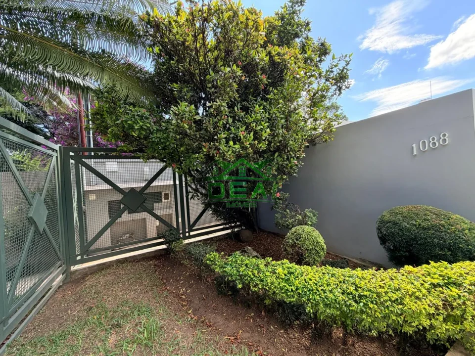 Imagens do imóveis Linda Casa de Arquiteto para Venda no Alto da Lapa, Espaço Gourmet e Piscina