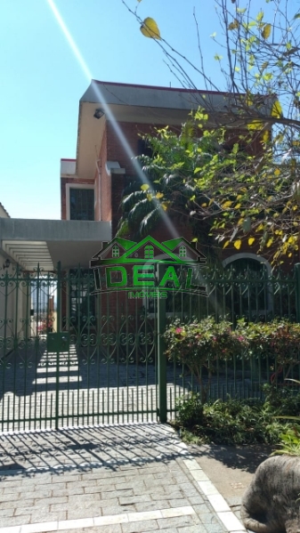 Casa Assobradada para Venda no bairro Alto da Lapa, 3 dorm, 1 suíte, 2 vagas, 221 m, 304 m Imagens do imóveis Casa Assobradada para Venda no bairro Alto da Lapa, 3 dorm, 1 suíte, 2 vagas, 221 m, 304 m