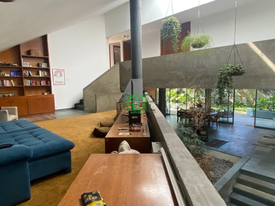 Imagens do imóveis Casa de Arquiteto para Aluguel no Boaçava, 4 dorm, 2 suites e 6 vagas