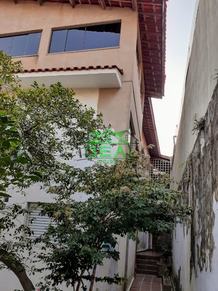 Sobrado para Venda no bairro Vila Ipojuca, 5 dorm, 2 suíte, 4 vagas, 348 m, 405 m