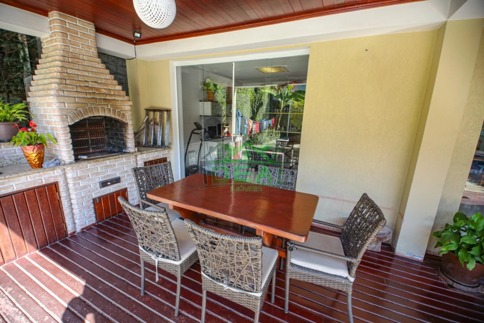 Imagens do imóveis Excelente Casa a venda e Locação, 3 suítes,4 vagas.