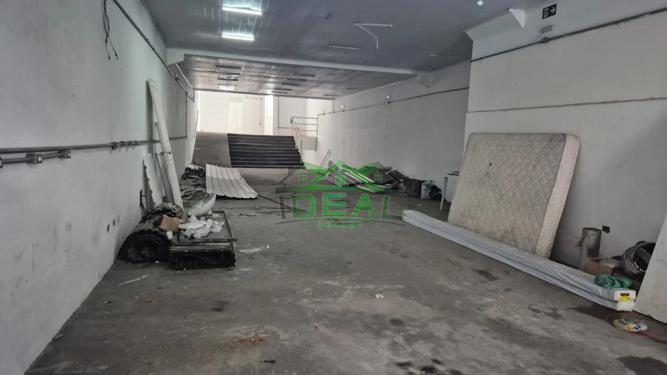 Galpão Comercial para Locação no Alto da Lapa, 295 m, 520 m