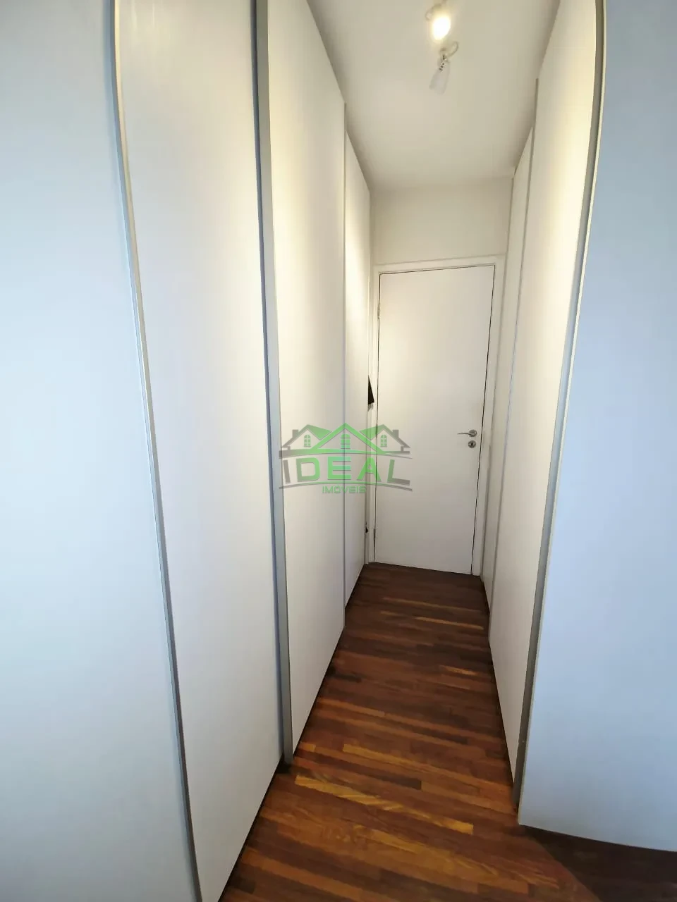 Apartamento a Venda. 3 Suítes. Varanda Gourmet. 2 vagas de garagem
