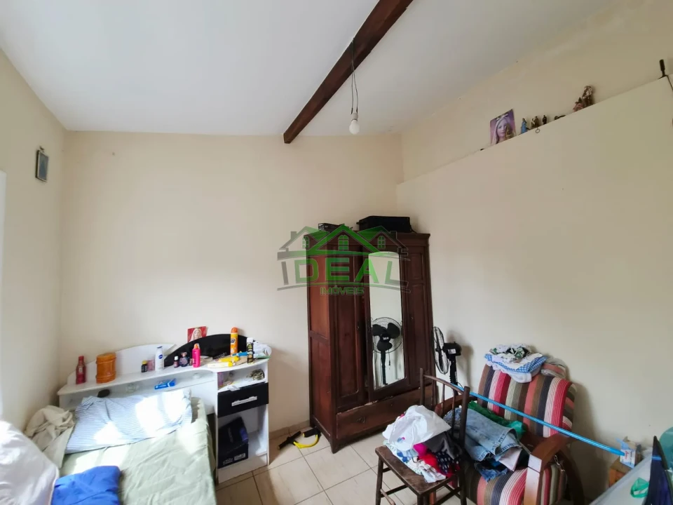Imagens do imóveis Excelente Imóvel, com 3 dormitórios, 6 vagas de garagem