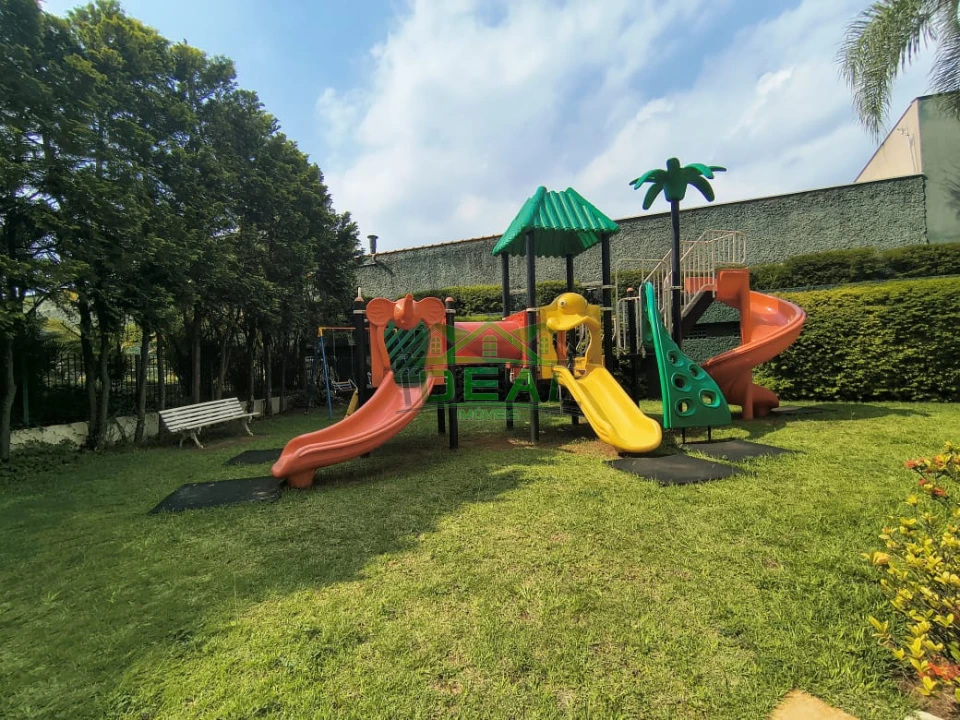 Apartamento a venda. Excelente localização. 3 Dormitórios sendo 1 suíte, 2 vagas