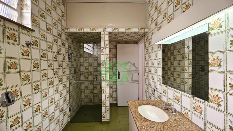 Casa Térrea para Venda no Alto da Lapa, 3 suítes, 619m²