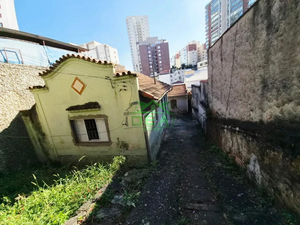 Casa térrea a venda, 2 casas no mesmo terreno, 3 vagas de garagem