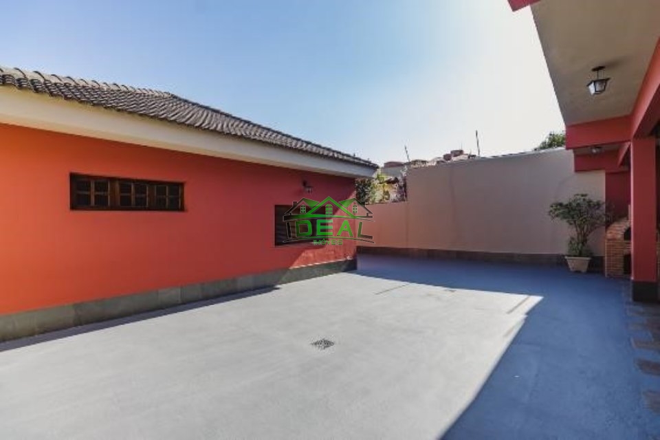 Casa térrea com 3 domitórios , 3 suíte, 5 vagas, 340 m, 627 m Imagens do imóveis Casa térrea com 3 domitórios , 3 suíte, 5 vagas, 340 m, 627 m