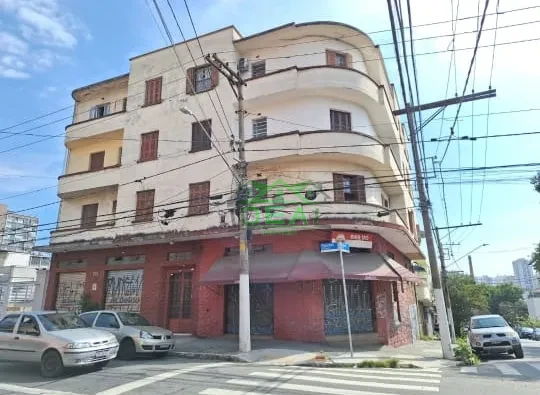 Apartamento Completo na Água Branca, 2 Dormitórios, Banheiro e Área de Serviço