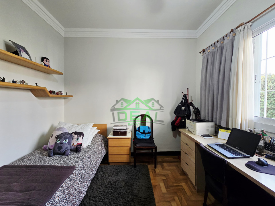 Imagens do imóveis Casa Térrea para Venda na Lapa, 4 dorm(s), 2 suite(s), 7 vaga(s), 500 m²AC e 710AT