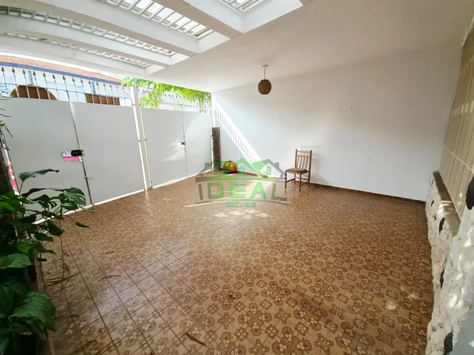 Imagens do imóveis Casa para locação, com 3 dormitórios, 2 vagas, Próximo ao MC DONALDS , na Cerro Corá