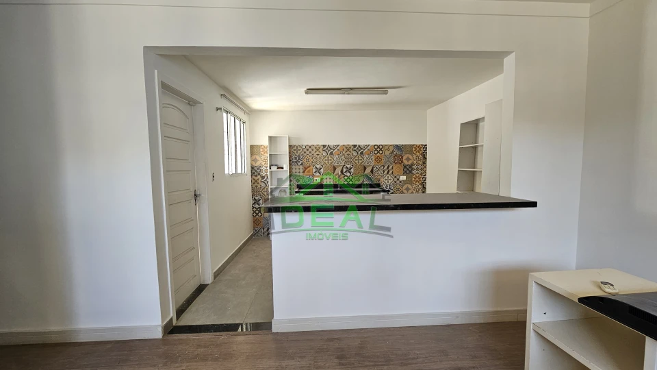 Casa Térrea para Locação no Alto da Lapa, 3 dorms, 1 suite, 5 vagas, 270 m²