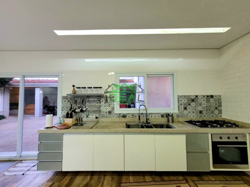 Sobrado para Venda no Alto da Lapa, 4 dorm(s), 2 suite(s), 4 vaga(s), 463 m², Reformada!
