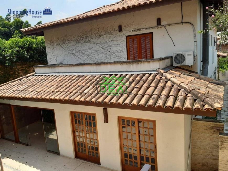 Aconchegante Sobrado com piscina para Venda no bairro Alto de Pinheiros. 521 m