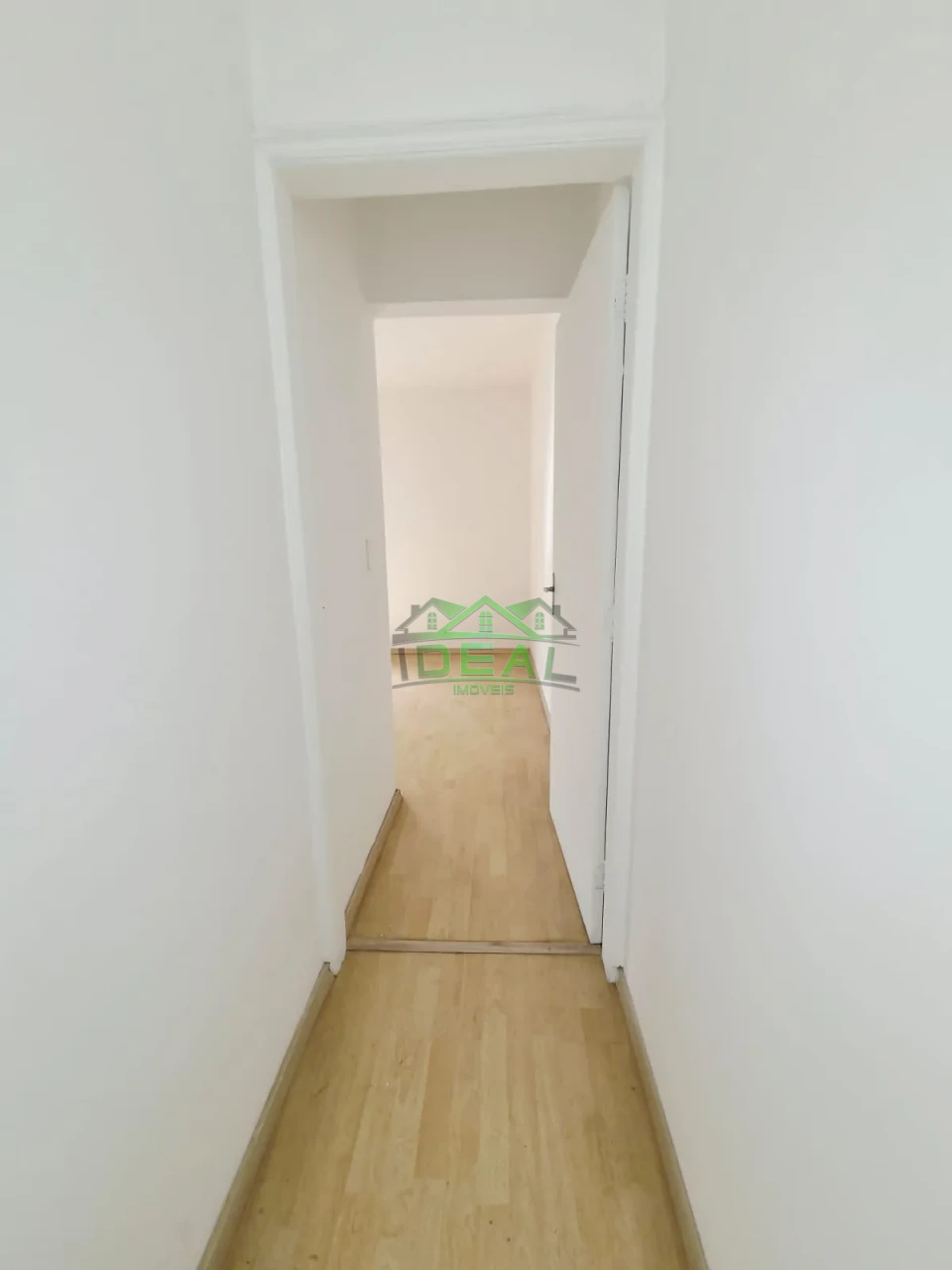 Imagens do imóveis Casa para locação, com 3 dormitórios, 2 vagas, Próximo ao MC DONALDS , na Cerro Corá