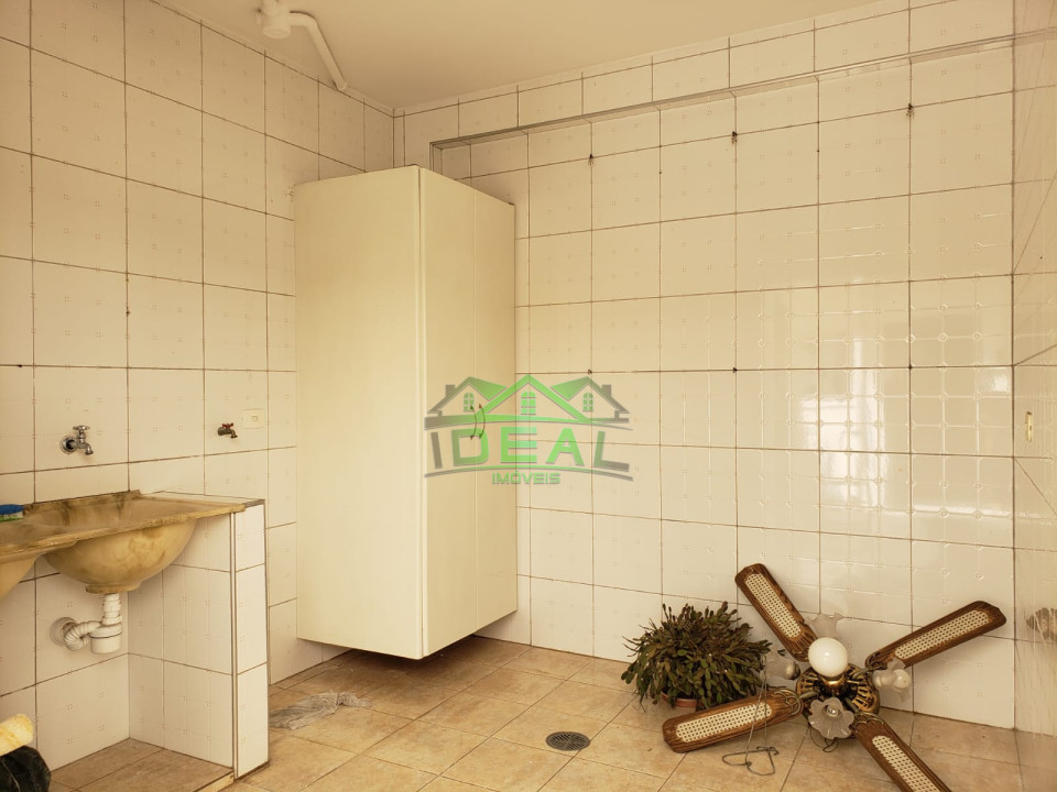 Casa com 3 Quartos e 4 banheiros à Venda imovel VAGO por R$ 1.150.000