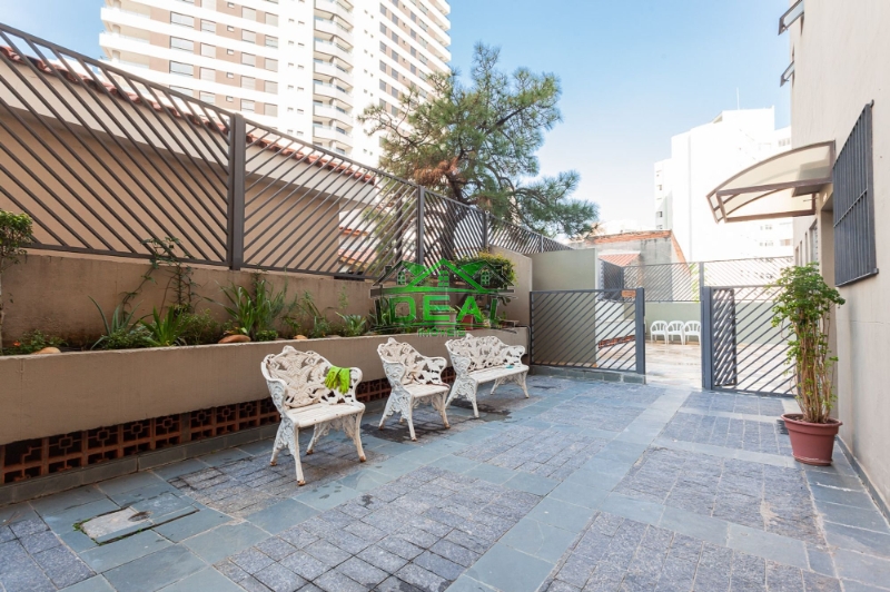 Apartamento à Venda no Alto da Lapa, 2 dormitórios.