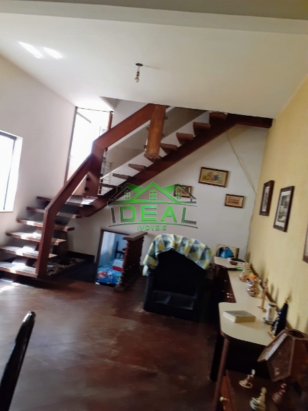 Sobrado para Venda no bairro Vila Ipojuca, 5 dorm, 2 suíte, 4 vagas, 348 m, 405 m