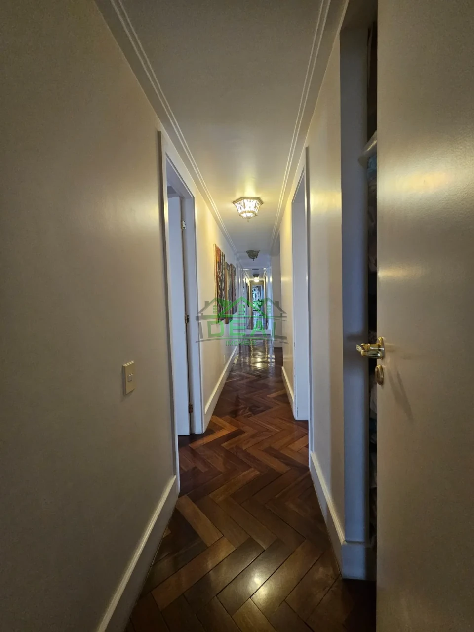 Apartamento de Alto Padrão  | 247m², 4 Suítes, 4 Vagas