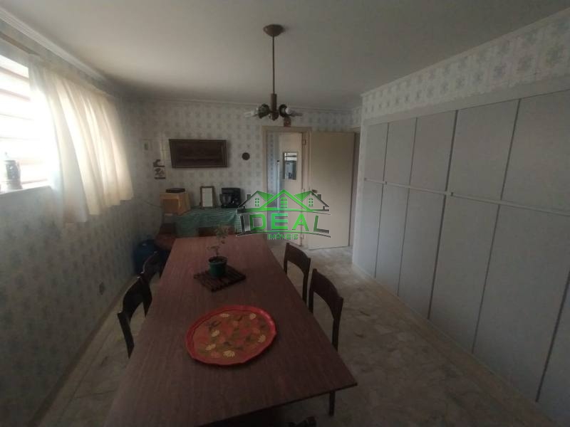 Casa (Sobrado) para Venda, 3 dorm(s), 1 suite(s), 6 vaga(s), 290 m²