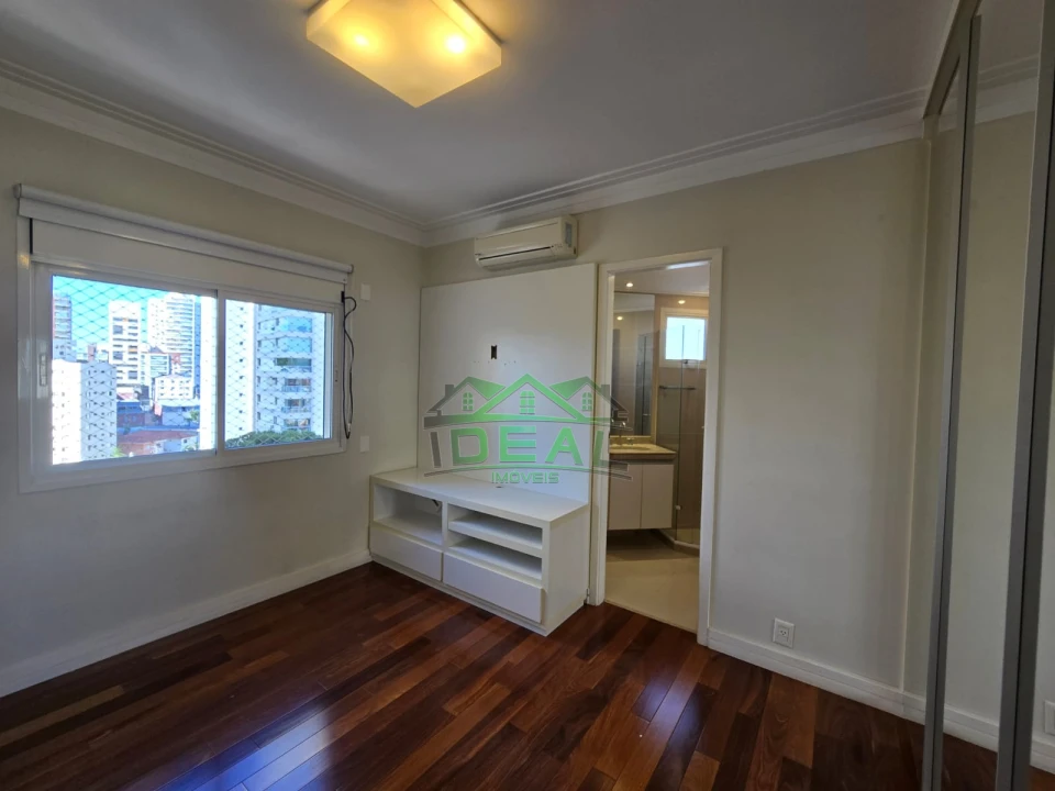 Imagens do imóveis Apartamento à venda no Alto da Lapa, com 366m² e uma unidade por andar