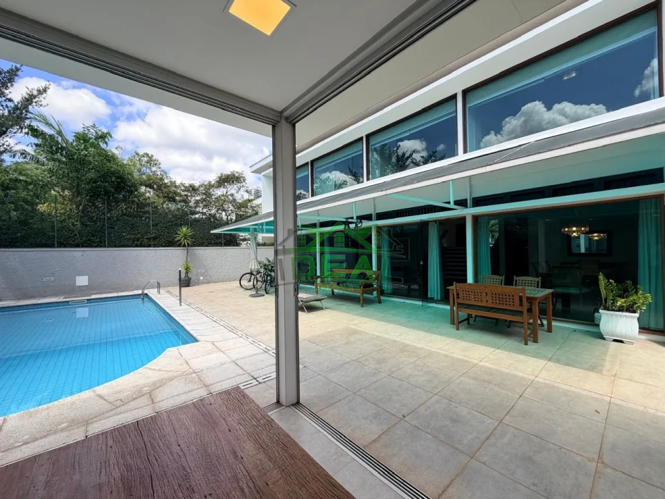 Imagens do imóveis Linda Casa de Arquiteto para Venda no Alto da Lapa, Espaço Gourmet e Piscina