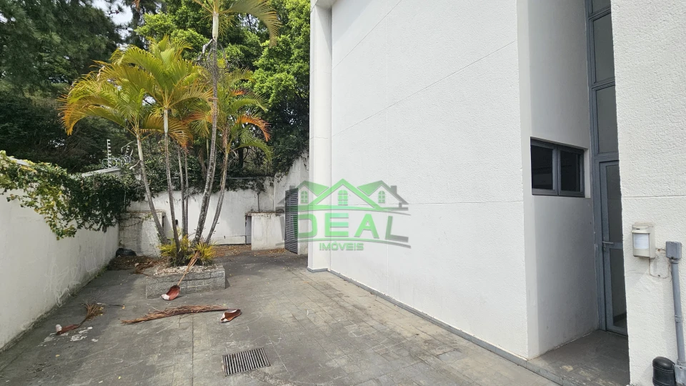 Venda Conjunto Comercial na Lapa, 9 salas, 20 vagas, 1459m²