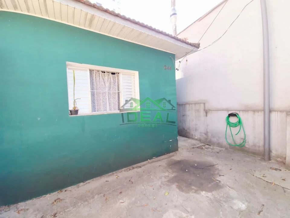 Casa Térrea a venda zoneamento misto
