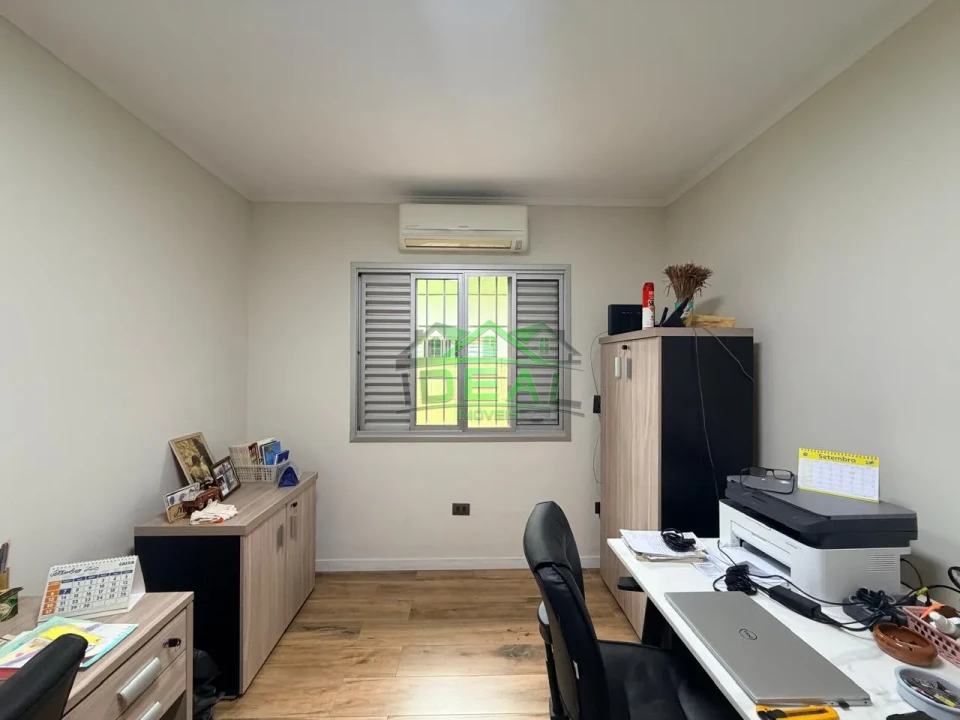 Casa para Venda no Jaguaré, 3 Dormitórios sendo 1 Suíte e 4 Vagas