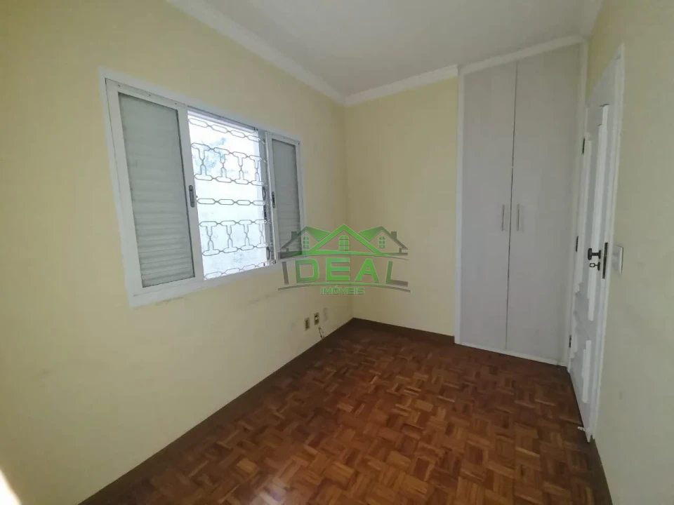 Sobrado para locação , 3 dormitórios sendo 1 Suíte, 2 vagas