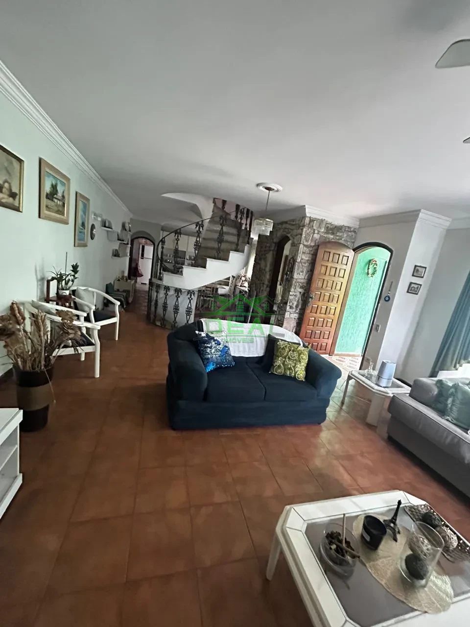 Sobrado  a venda  no Alto da Lapa, 3 dormitórios sendo 3 suítes, 4 vagas, 236 m