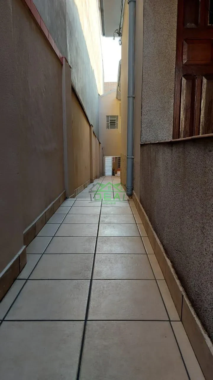 Casa Térrea a venda- 3 dormitórios sendo 1 suíte