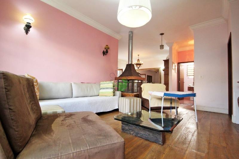 Casa Térrea para Venda no bairro Alto da Lapa, 3 suíte, 5 vagas, 215 m, 409 m Imagens do imóveis Casa Térrea para Venda no bairro Alto da Lapa, 3 suíte, 5 vagas, 215 m, 409 m