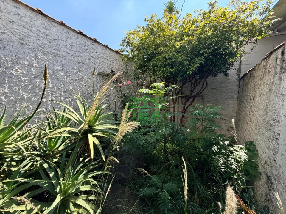 Sobrado para Venda no Alto da Lapa, Zona Mista, 5 Dormitórios, 2 suítes, 2 vagas e Salão de Festa