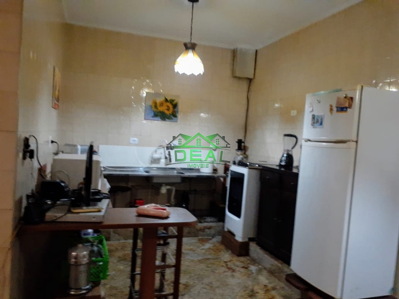 Sobrado para Venda no bairro Vila Ipojuca, 5 dorm, 2 suíte, 4 vagas, 348 m, 405 m
