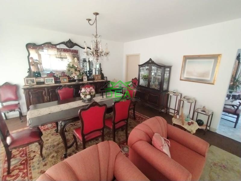 Casa (Sobrado) para Venda, 3 dorm(s), 1 suite(s), 6 vaga(s), 290 m²